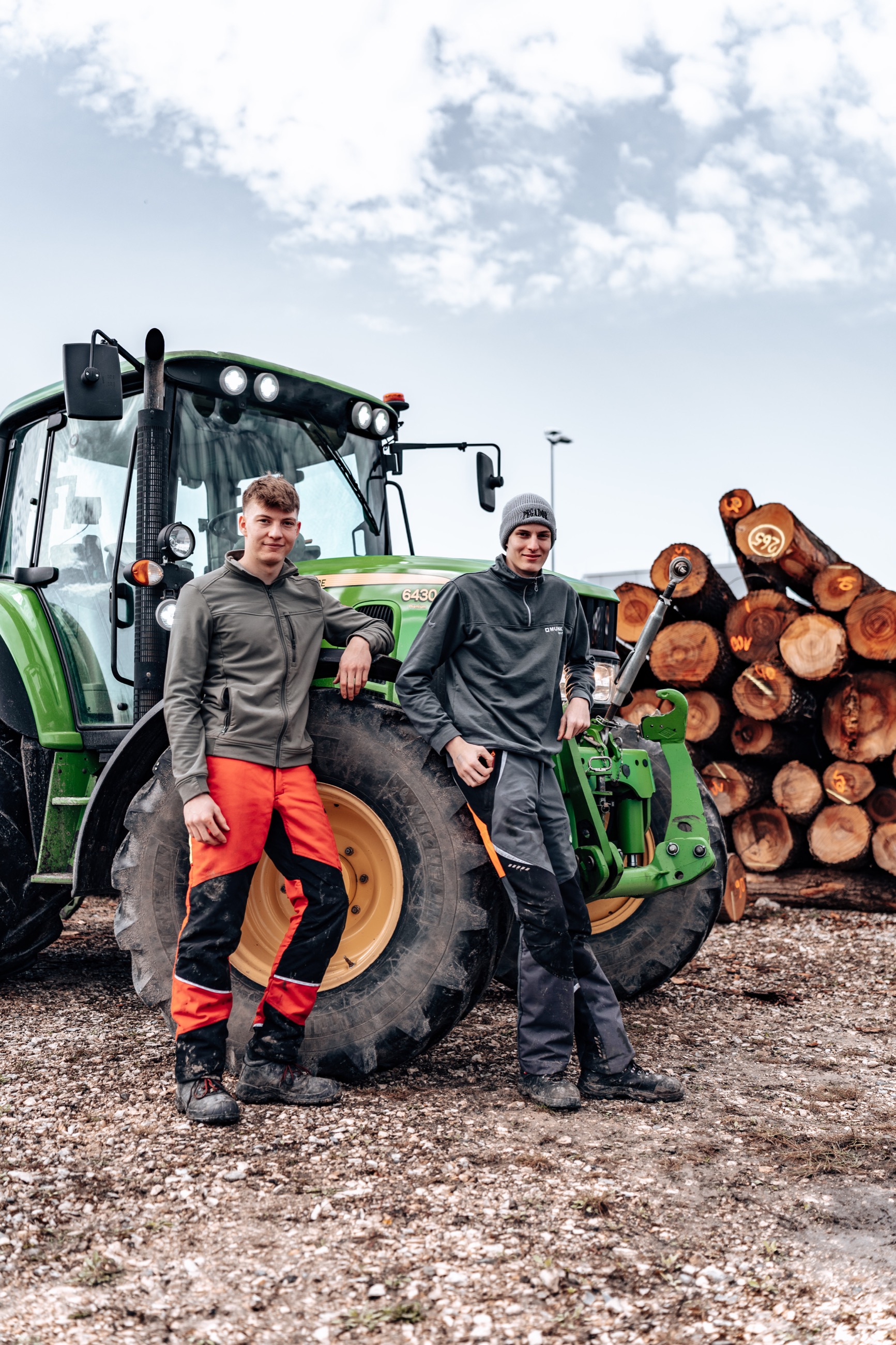 Ankunft der Stämme am Hof