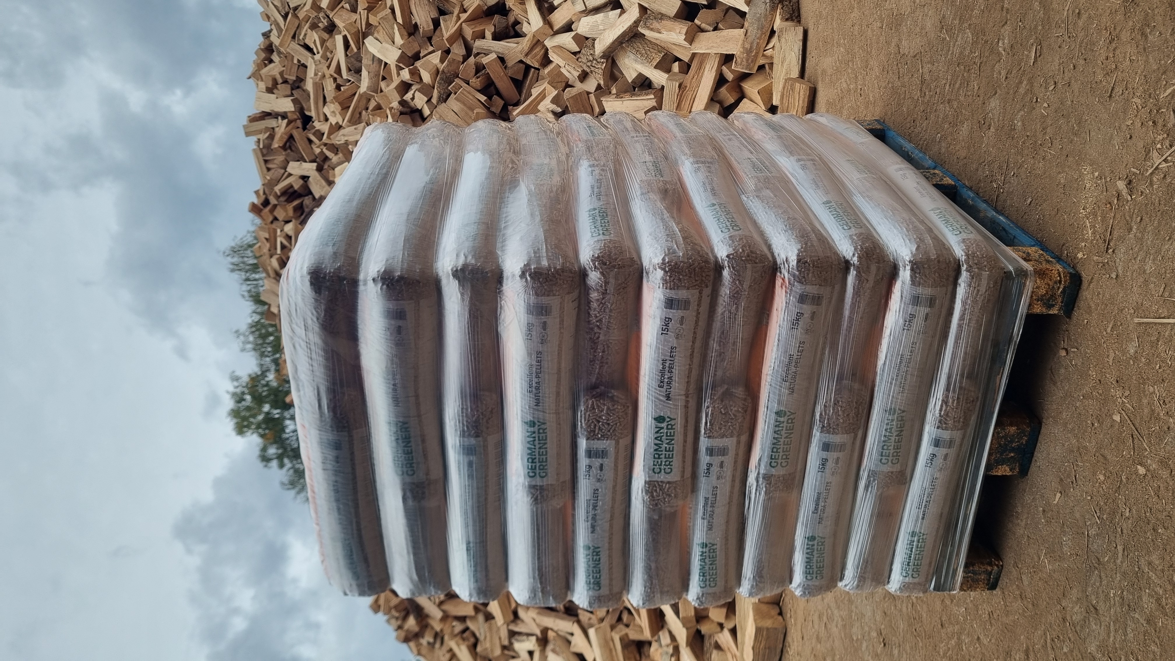 Holzpellets im 15 kg Sack – ENplus A1 aus deutscher Produktion