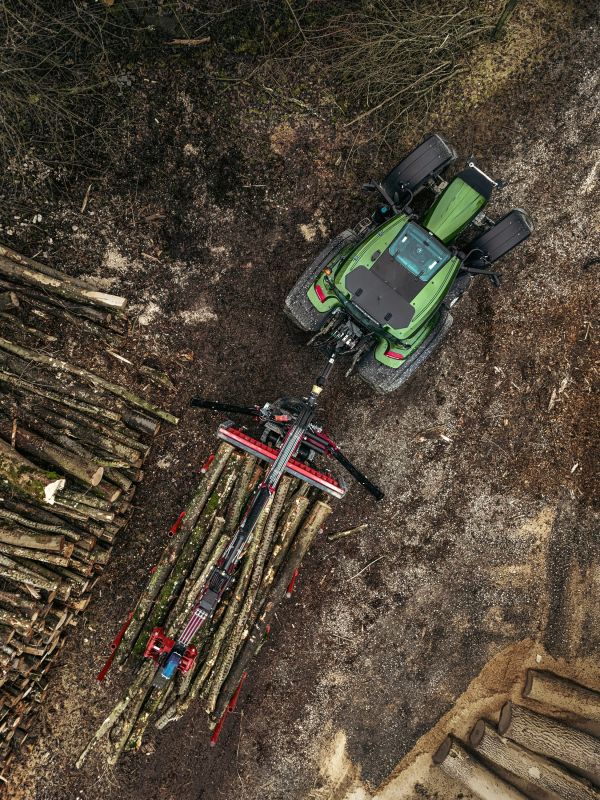 Holzproduktion – Luftaufnahme Hof